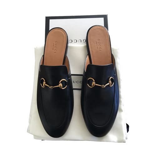 gucci mules black